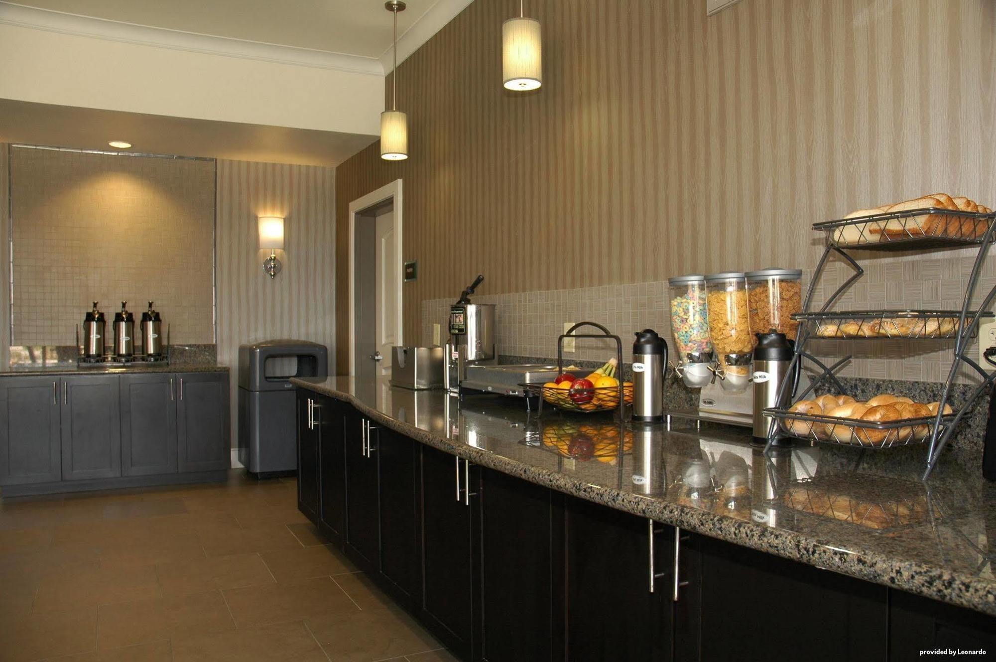 Best Western Plus Texarkana Inn And Suites Restaurant photo